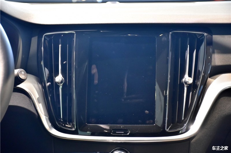 沃尔沃V602020款
