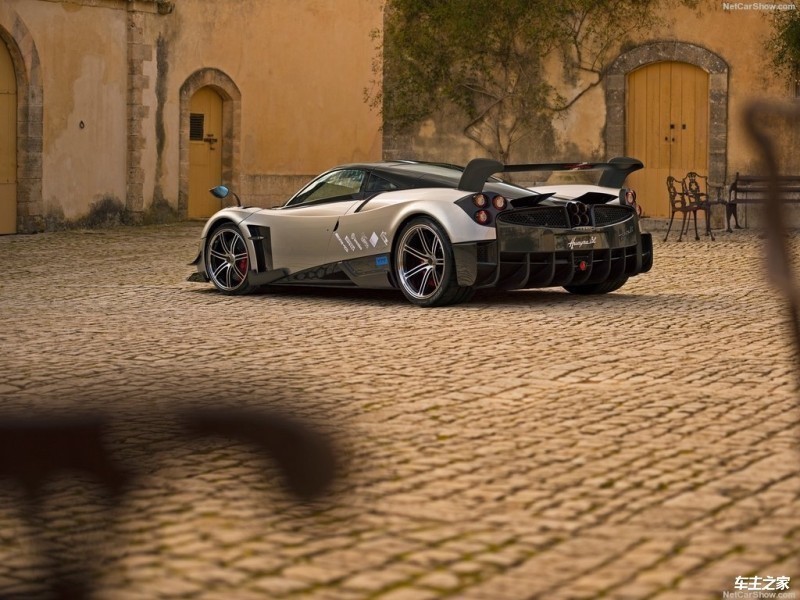 Huayra2016款