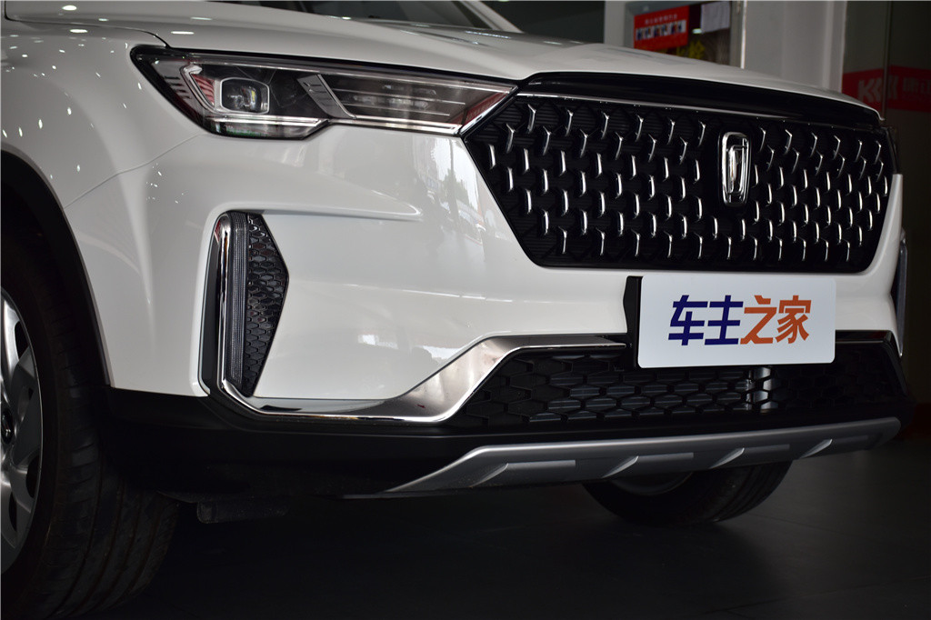 奔腾T332019款 1.6L 自动互联智酷型 国VI