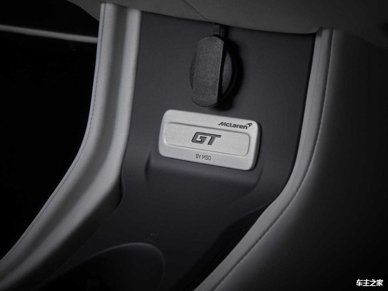 迈凯伦GT4.0T 基本型