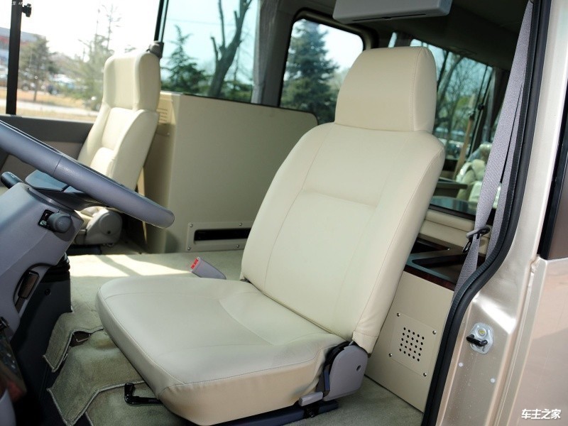 2011款|碧莲内饰图片 – 车主之家