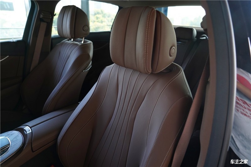 奔驰E级 2020款 E 350 L 运动型 4MATIC