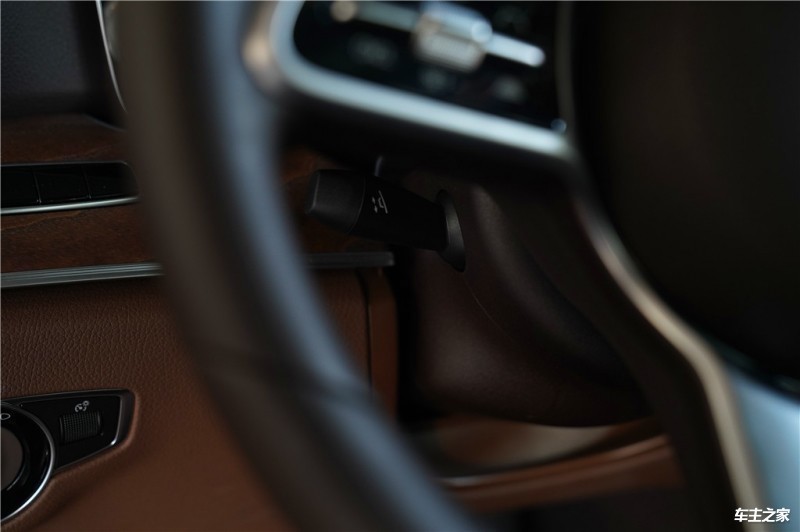 奔驰E级 2020款 E 350 L 运动型 4MATIC