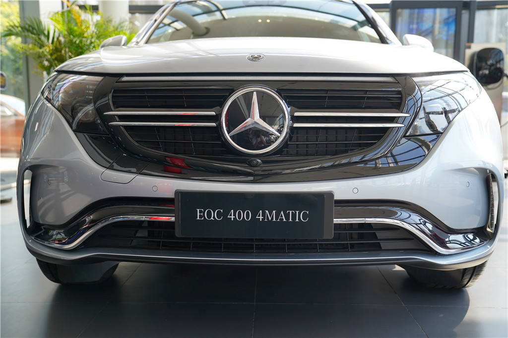 奔驰EQC 2020款 EQC 400 4MATIC 创世代 1886限量版