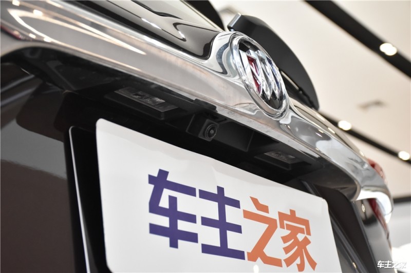 昂科威Plus 2020款 20T 两驱豪华型