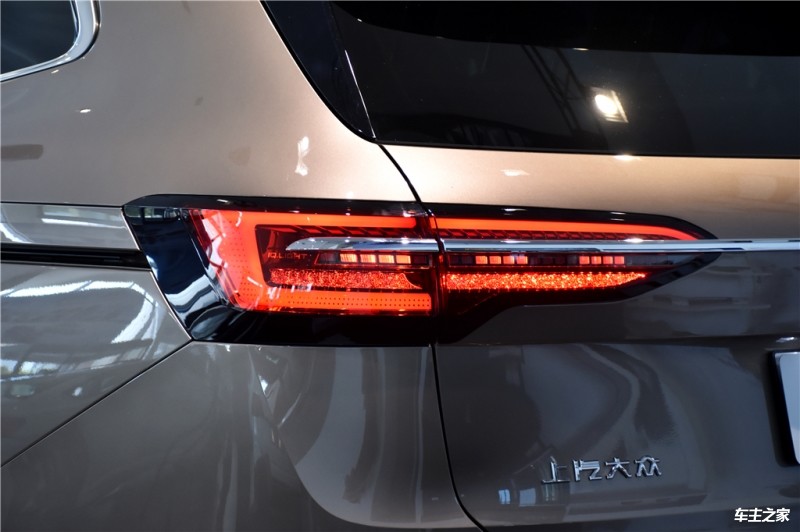 威然 2020款 380TSI 尊贵版