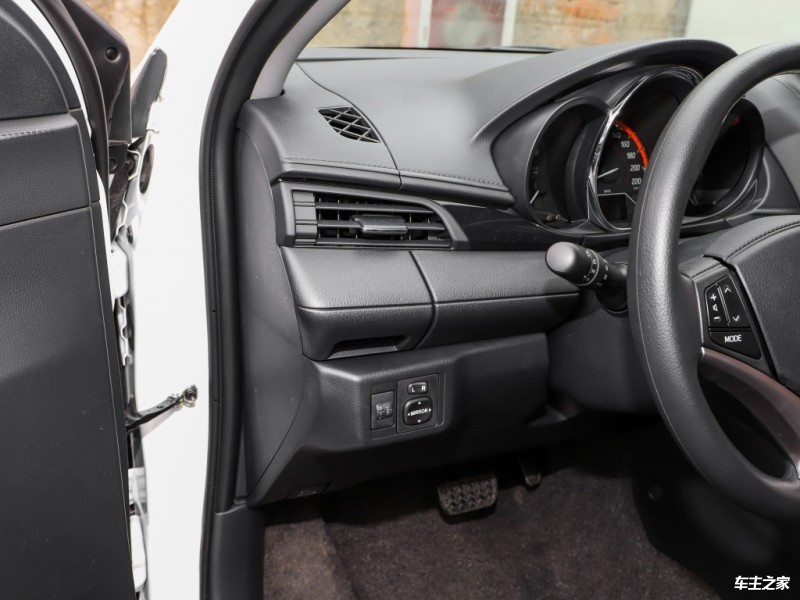YARiS L 致炫 2021款 致炫X 1.5L CVT尊贵版