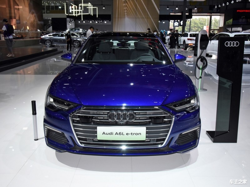 奥迪A6L新能源 2020款 55 TFSI e quattro