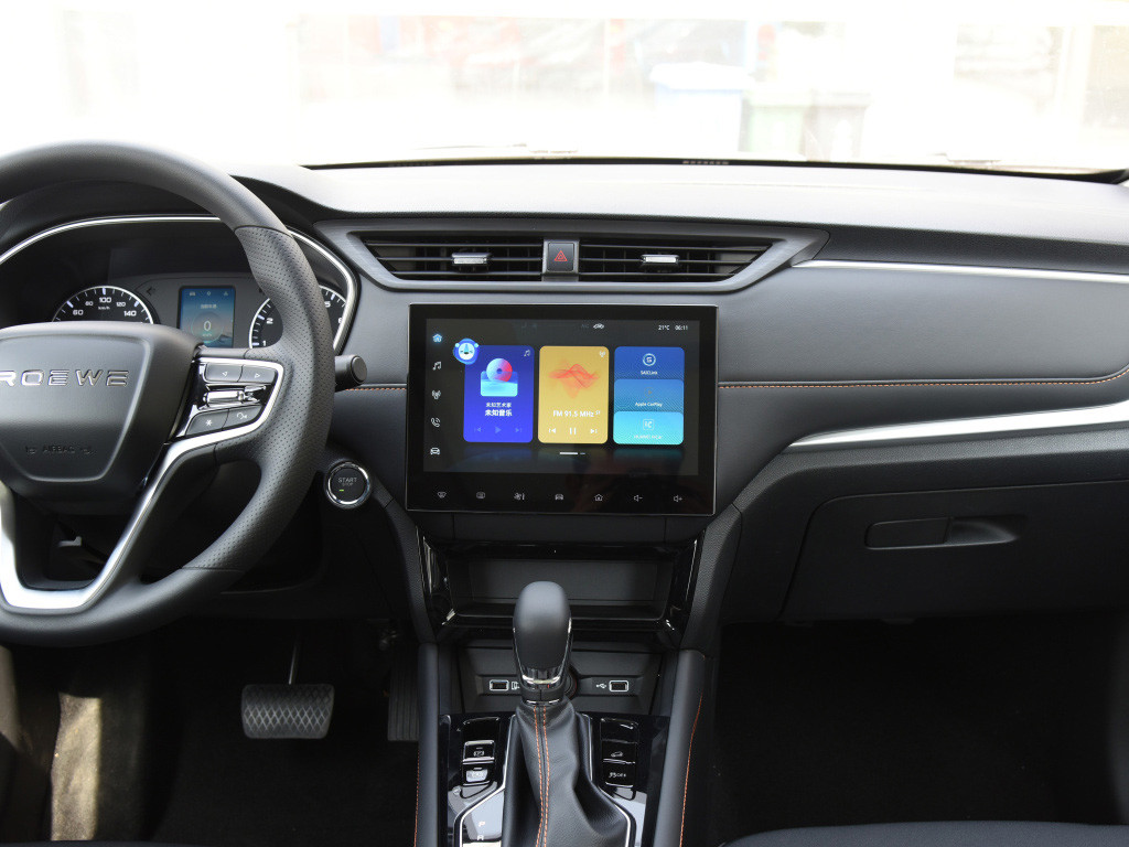 荣威RX3 2021款 PRO 1.6L CVT精英型