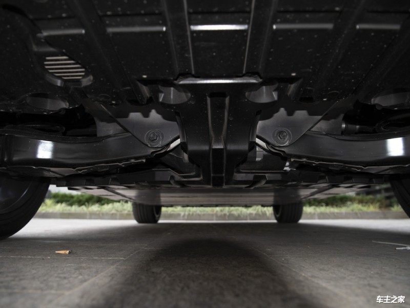 沃尔沃XC40新能源 2021款 纯电 四驱智雅运动版