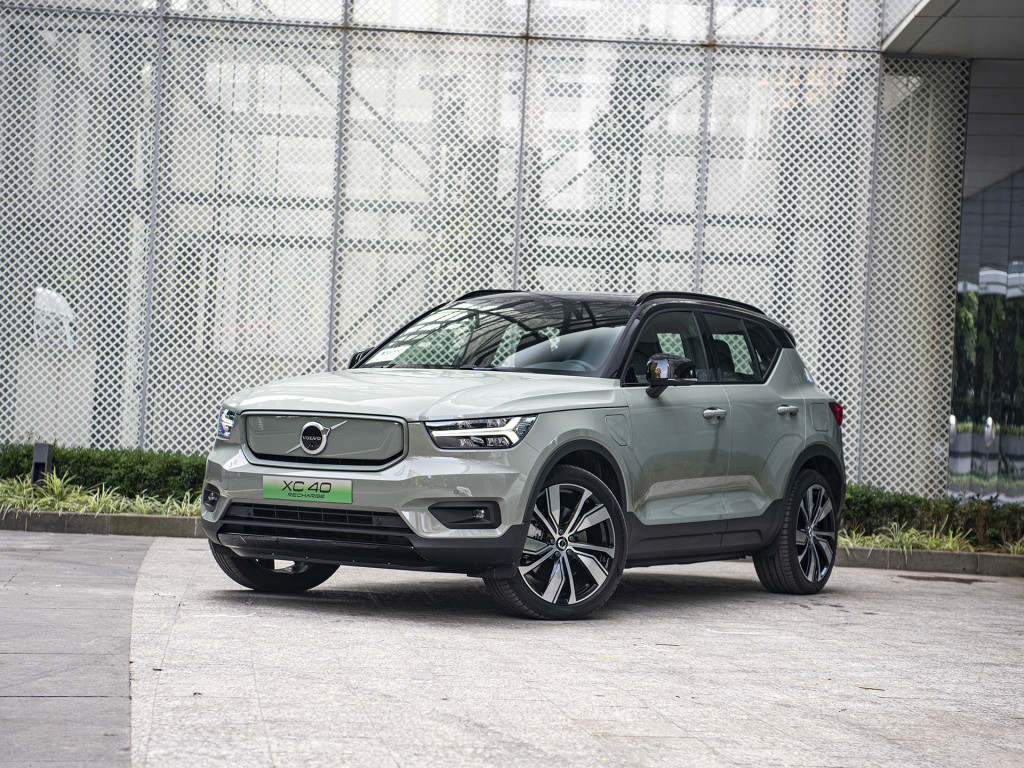 沃尔沃XC40新能源 2021款 纯电 四驱智雅运动版