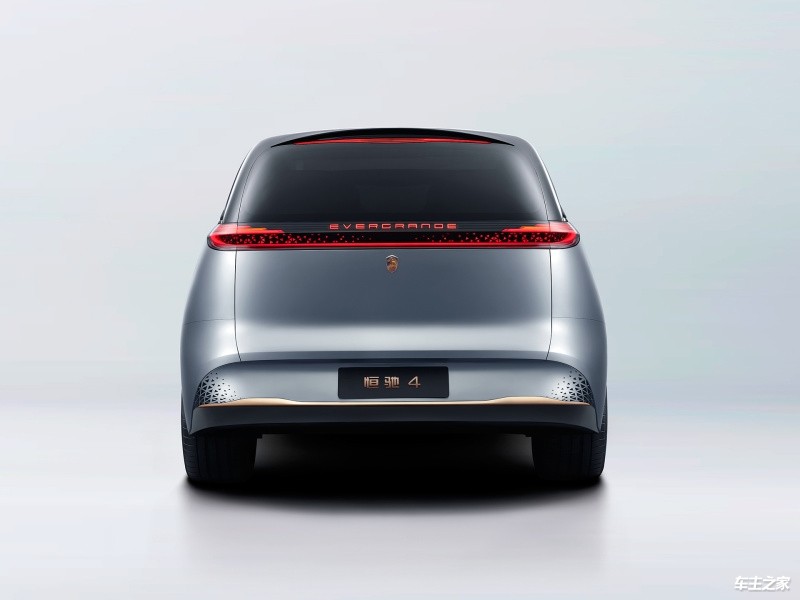 恒驰4外观