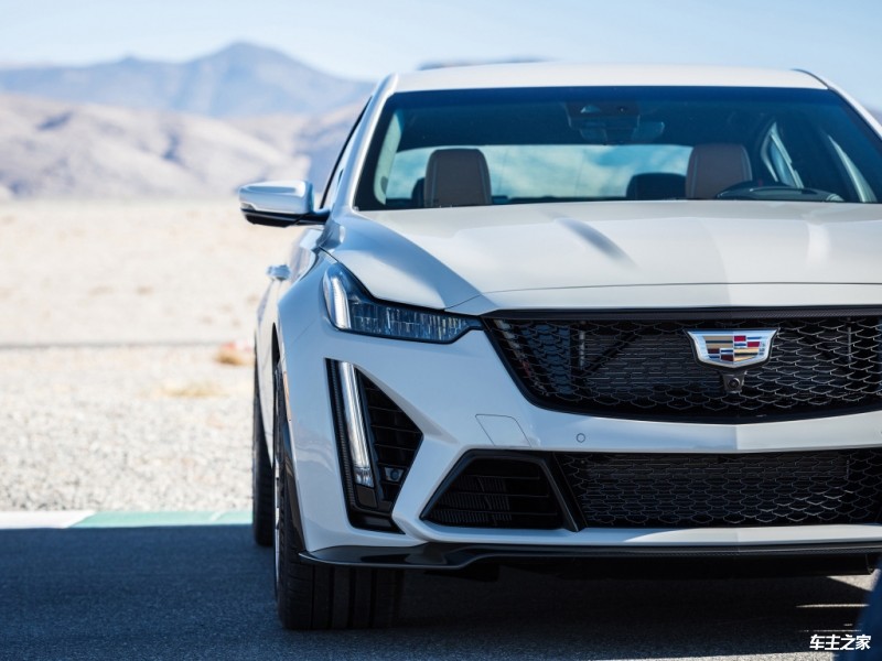 凯迪拉克ct5(海外)外观