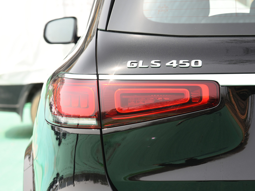 奔驰GLS2022款 改款 GLS 450 4MATIC 时尚型