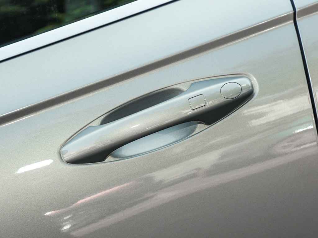 哈弗枭龙MAX 2023款 1.5L Hi4 105 四驱领航版