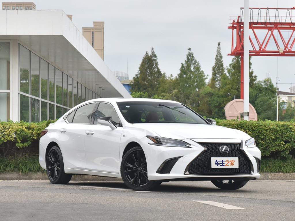 雷克萨斯ES 2023款 260 F SPORT