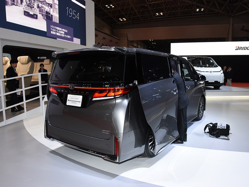 威尔法PHEV  2024款 基本型