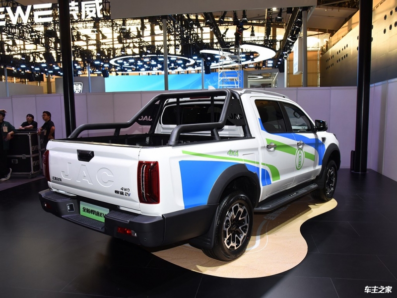 青白江悍途新能源降0.30万 仅15.98万可入手