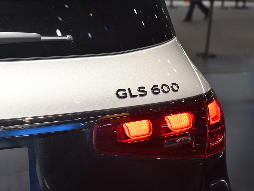 迈巴赫GLS 2024款 GLS 600 4MATIC 极夜版