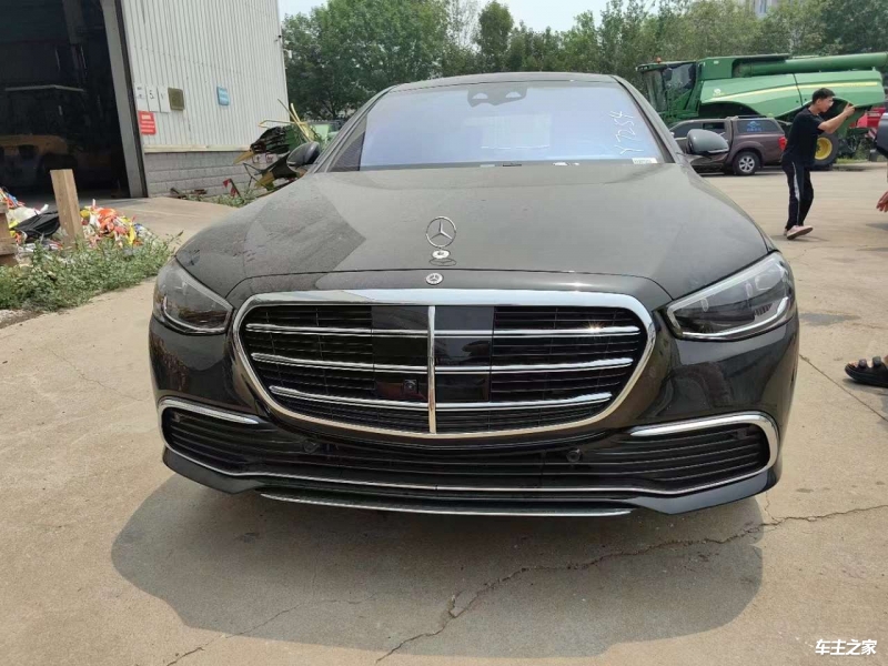 奔驰S级美版 2024款 S500 四驱 长轴