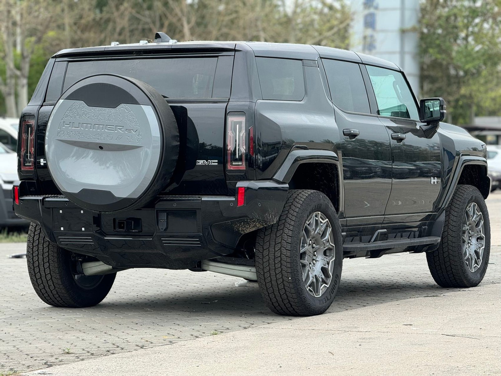 HUMMER EV SUV外观