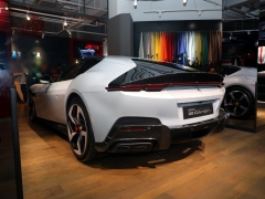 法拉利12Cilindri图片