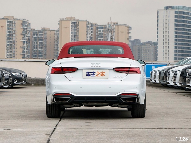 奥迪A5 2024款 Cabriolet 40 TFSI 时尚动感型