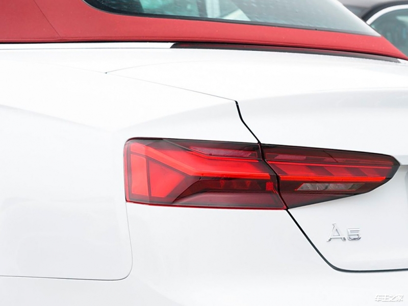 奥迪A5 2024款 Cabriolet 40 TFSI 时尚动感型
