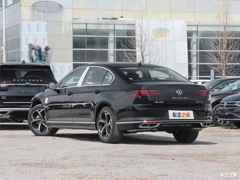 迈腾 2025款 改款 众享款 330TSI DSG豪华型