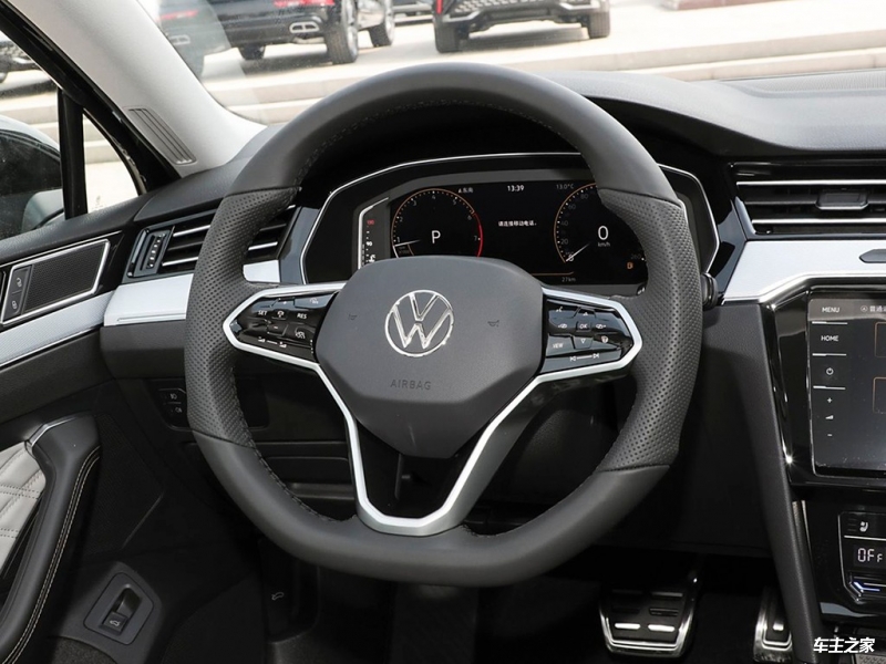 迈腾 2025款 改款 众享款 330TSI DSG豪华型