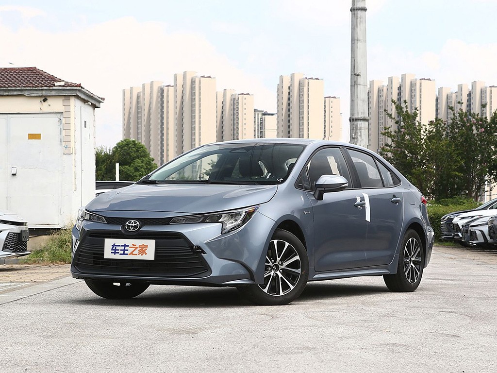 雷凌 2024款 智能电混双擎 1.8L 领先版