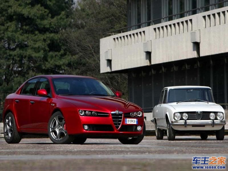 红色 ALFA 159