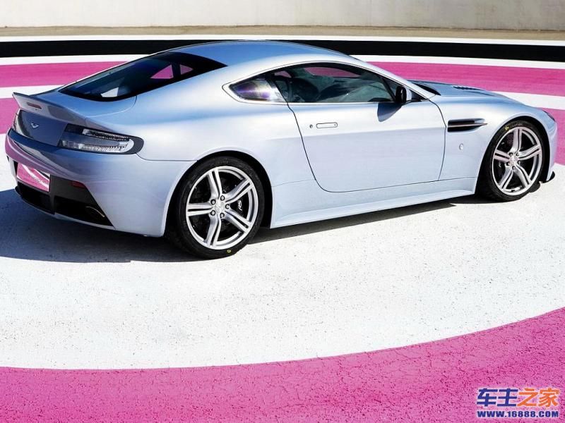 V12 Vantage V12 Vantage