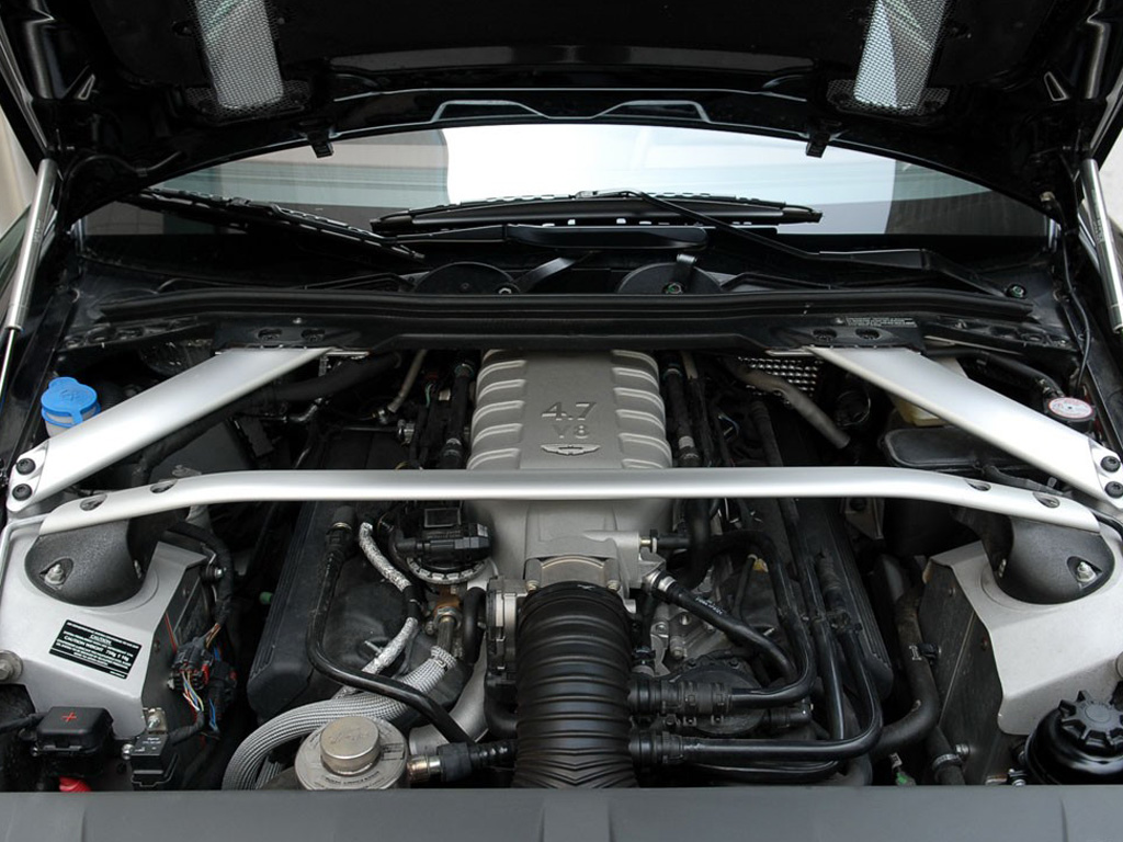V8 Vantage黑色V8 Vantage 07款 Sportshift Road发动机