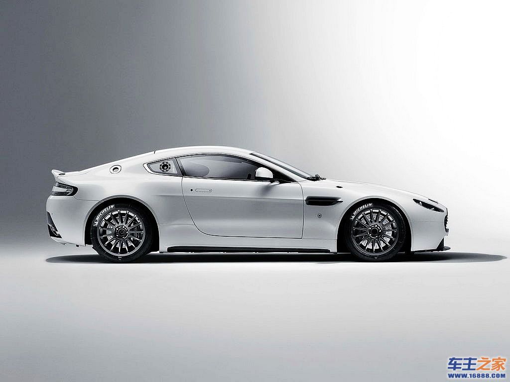 V8 Vantage V8 Vantage