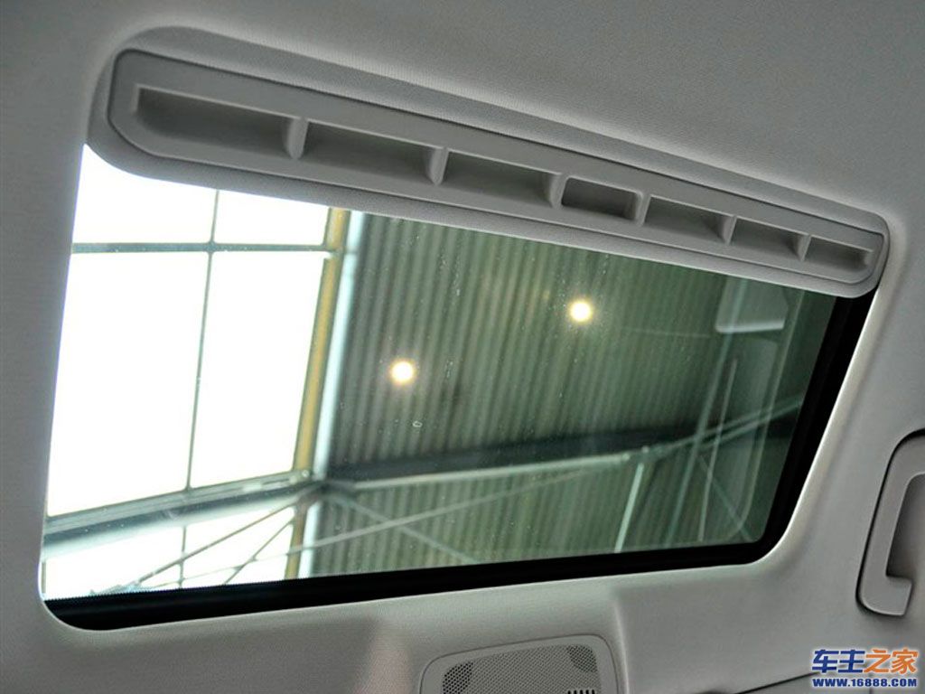 奥迪a4l天窗