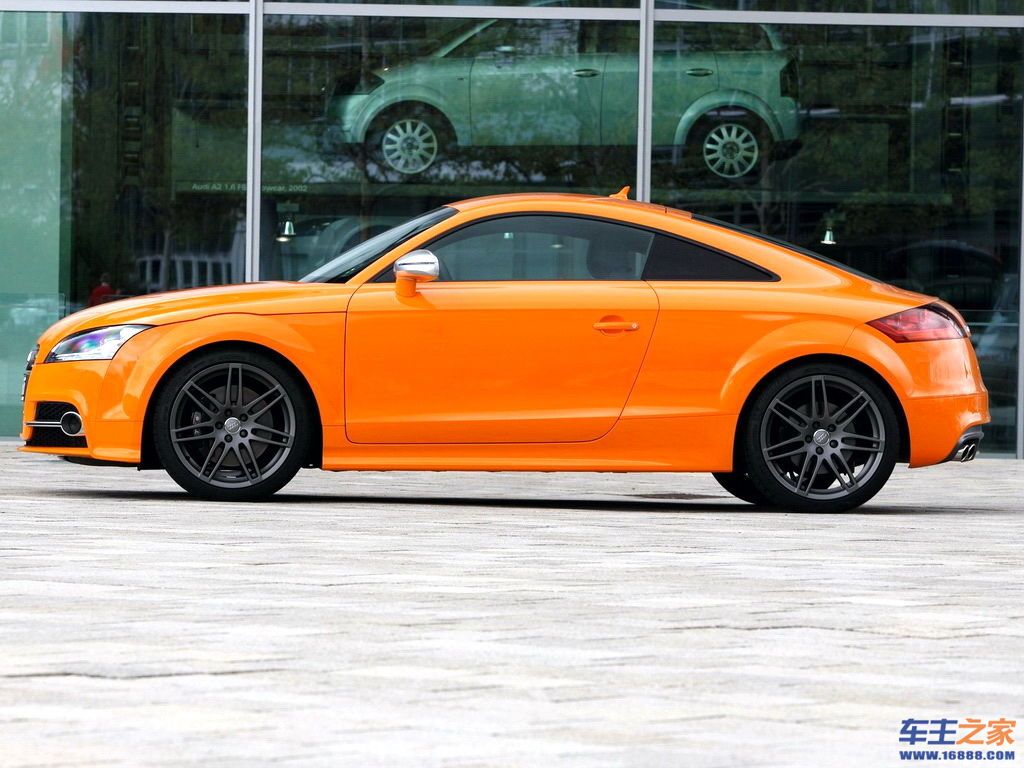 奥迪tt橙色 奥迪tt