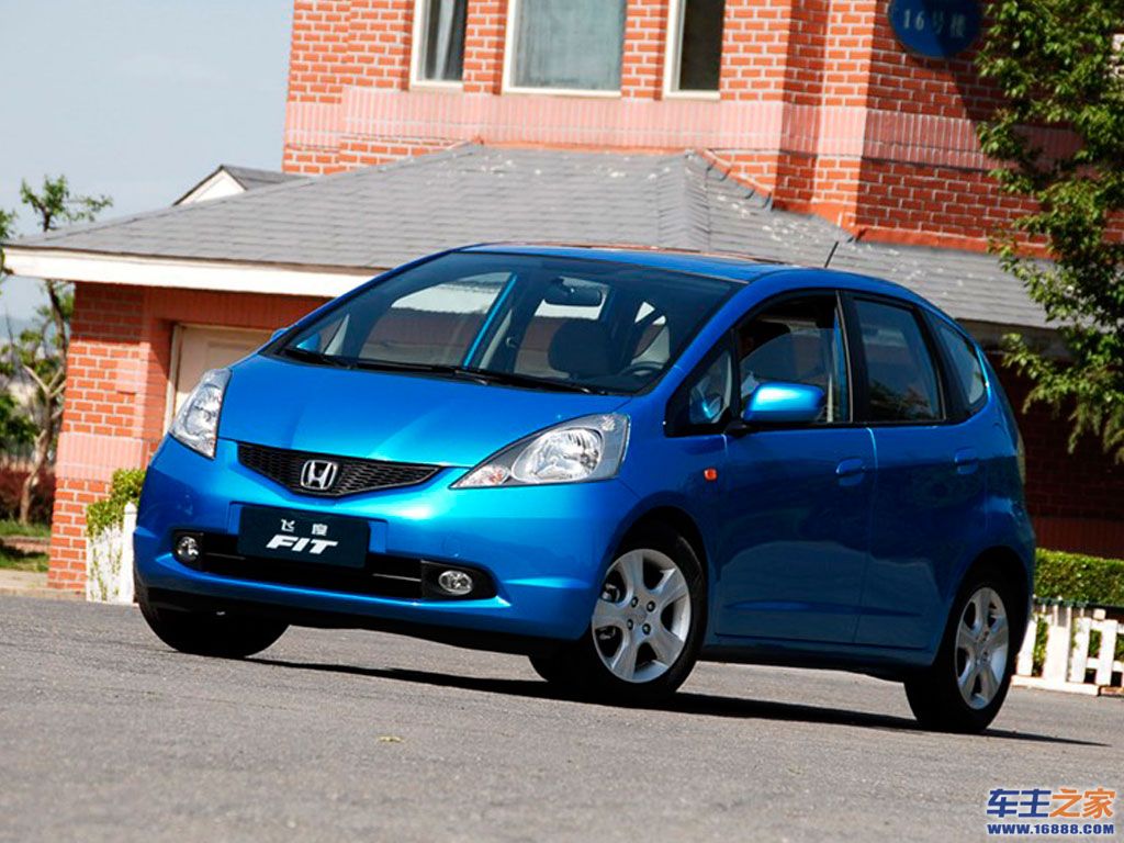 蓝色 飞度左前45