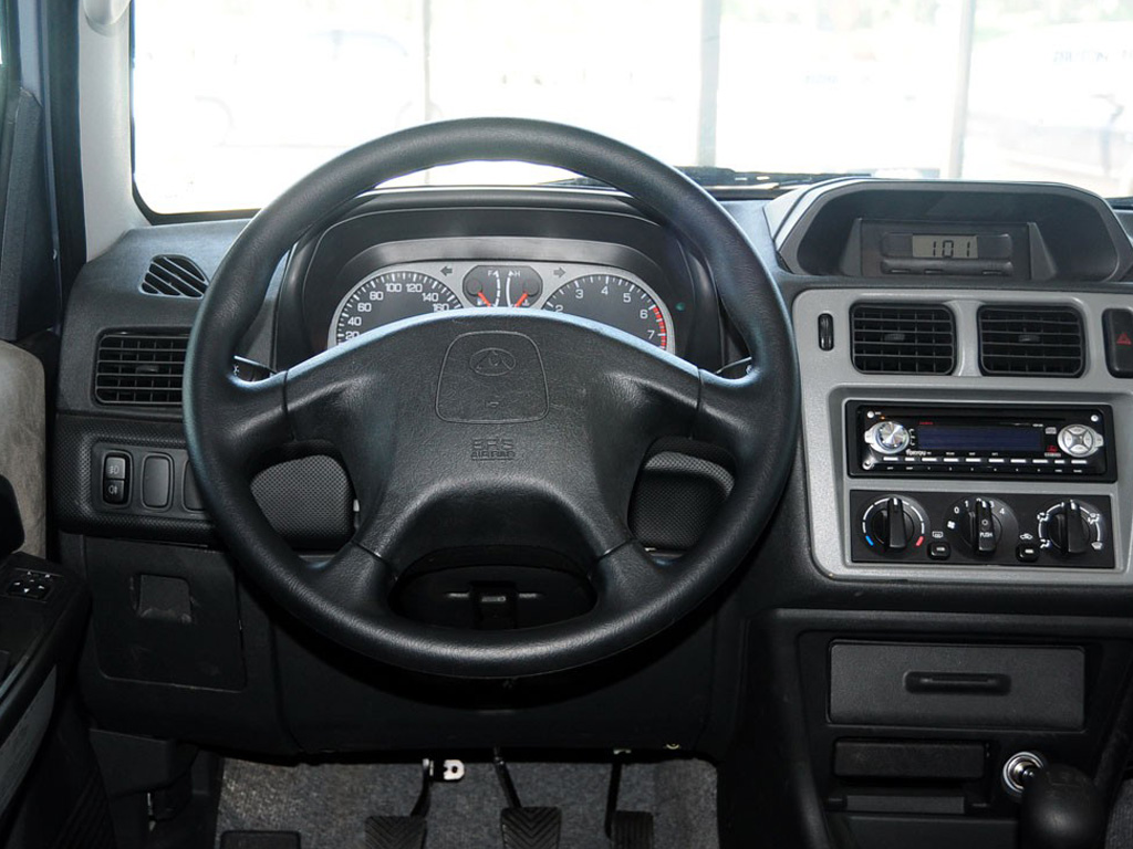 飞腾方向盘|飞腾内饰图片 – 车主之家