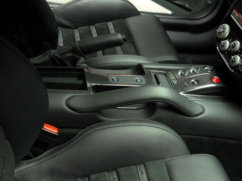 法拉利599黑色2009款 艺术典藏跑车驾驶室