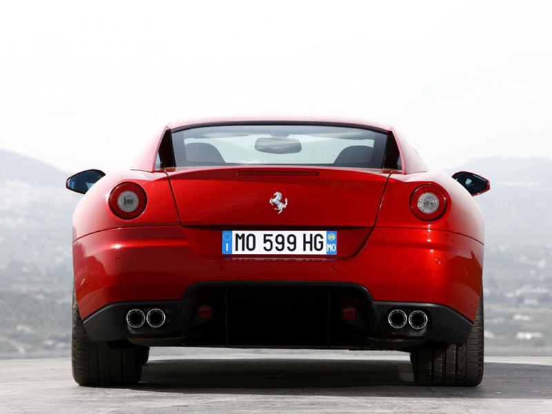 法拉利599红色2010款 Fiorano HGTE车侧正视