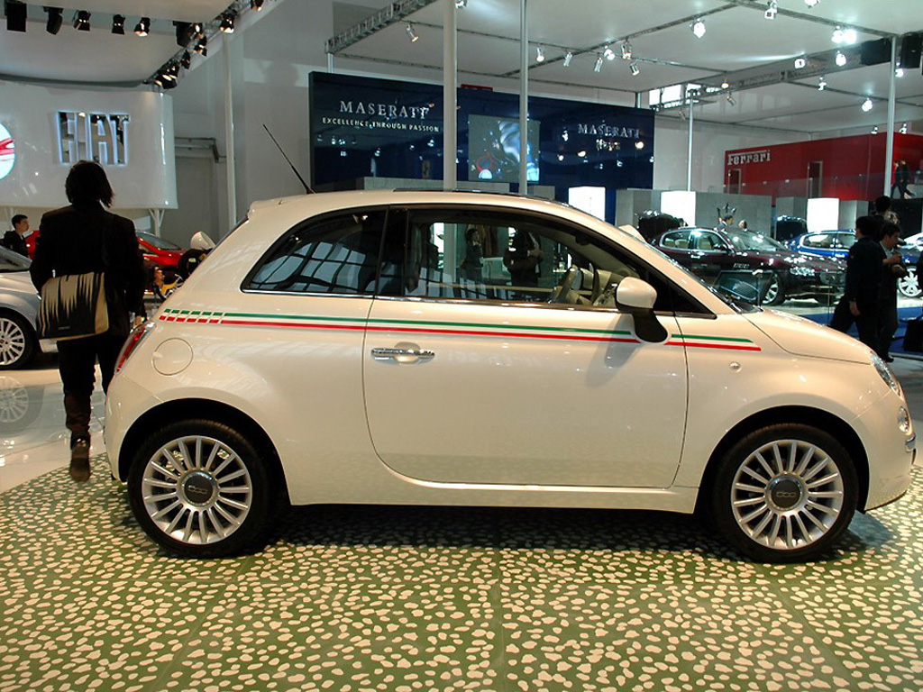 白色菲亚特500车侧正视|菲亚特500外观图片 – 车主之家