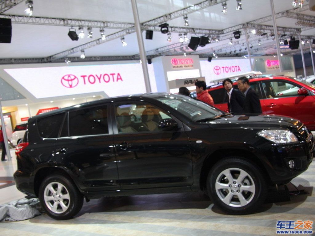 RAV4荣放 丰田RAV4