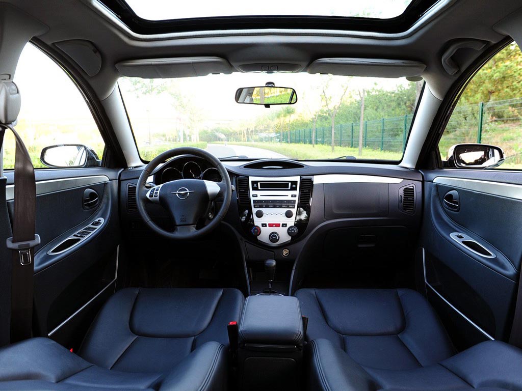 欢动驾驶室全景|欢动内饰图片 – 车主之家