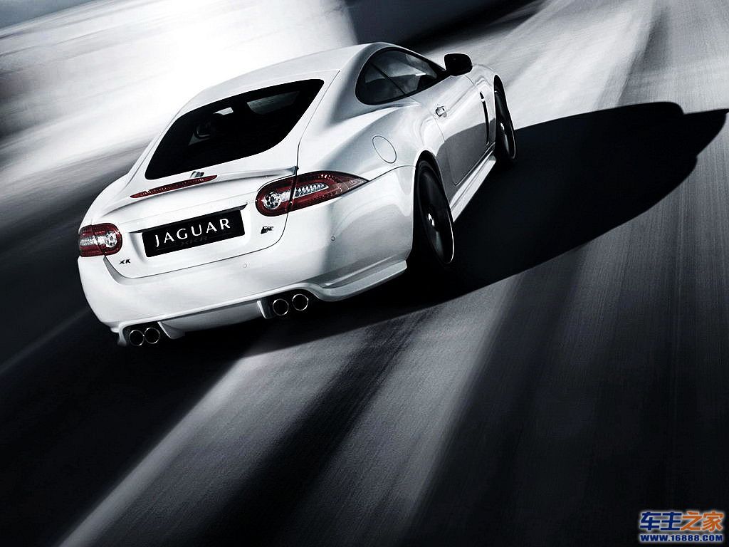  XKR