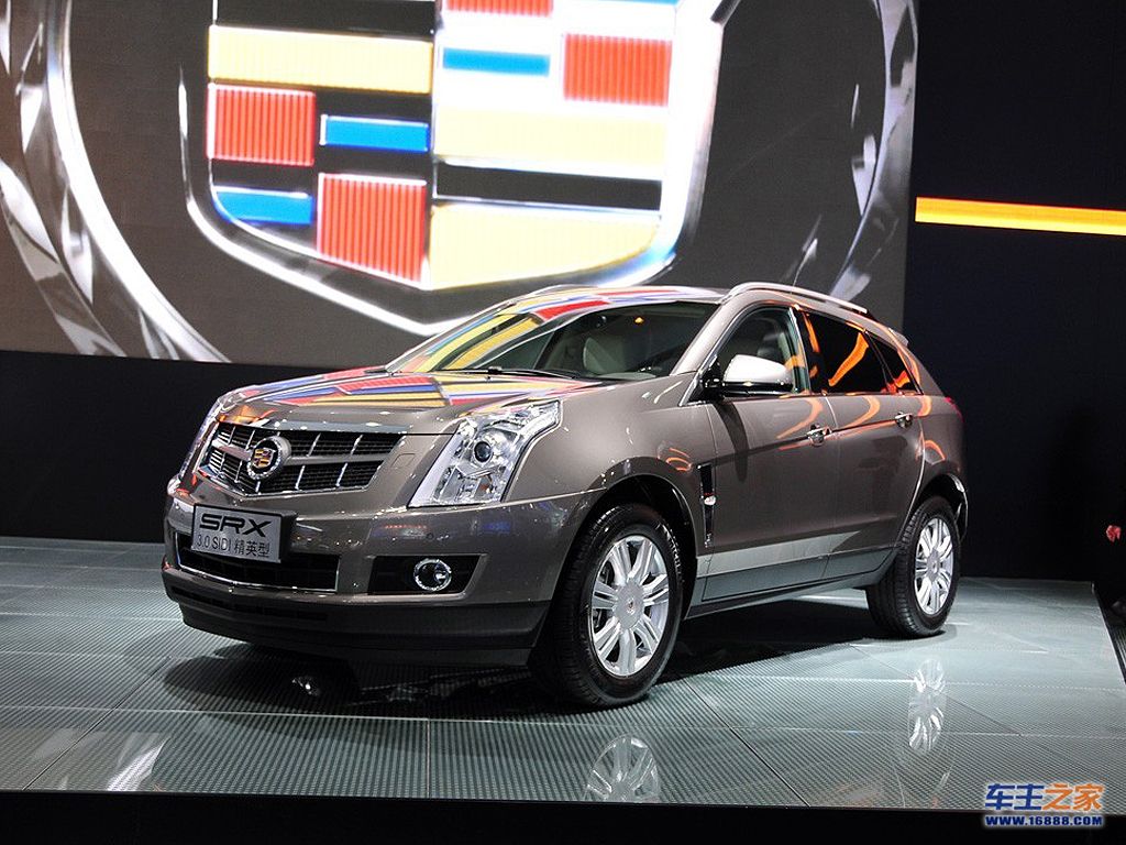 凯迪拉克srx左前45