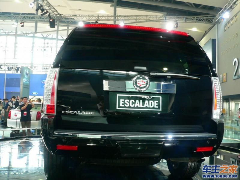 凯雷德ESCALADE黑色 凯雷德