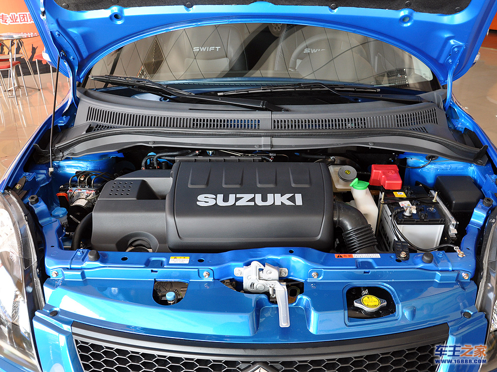 汽车图库 铃木 长安铃木 雨燕(277/383) 其他 发动机 参考成交价: 3.