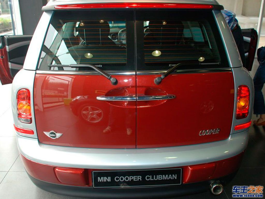 MINI CLUBMAN红色 MINI CLUBMAN