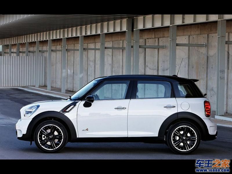 MINI COUNTRYMAN白色 MINI Countryman